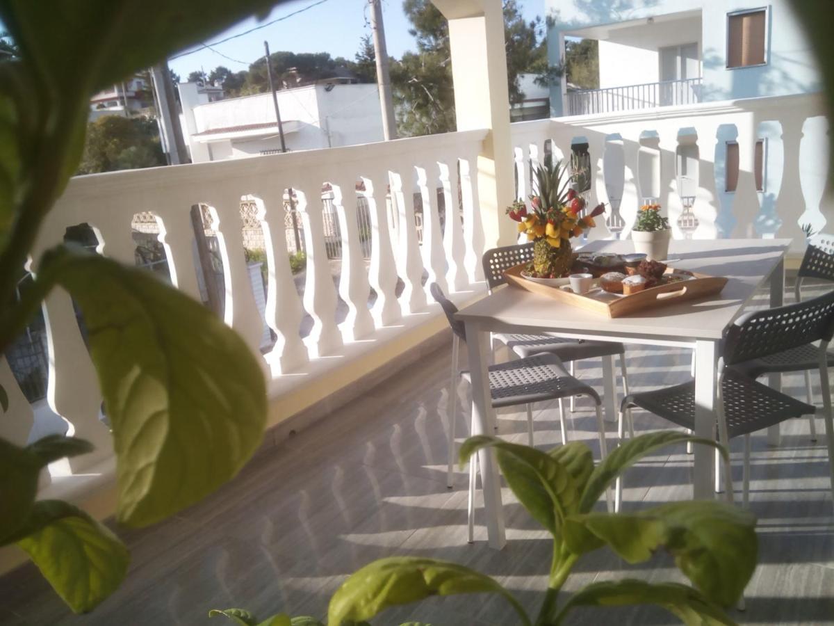 Dolcesosta B&B Marina Di Pulsano Exterior photo